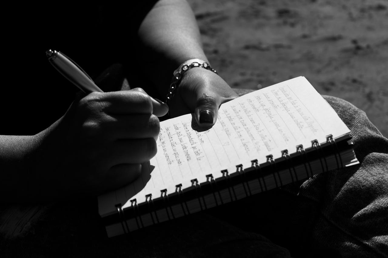 ノートに書き出す、デジタルサービスの整理